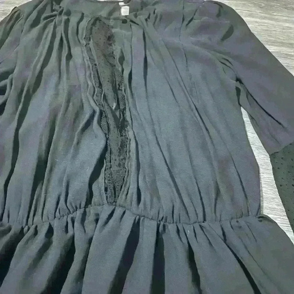 Free people lace open back top - Picture 3 of 4